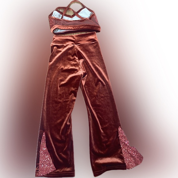 Details Dancewear 3 piece set. 
Velvet with sequin detail top, pant, and brief - Picture 2 of 4